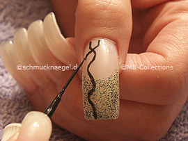 nail art liner in the colour black