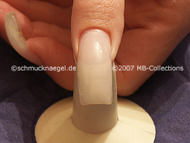 Tip: We recommend to begin with the thumb