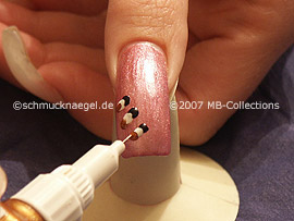 nail art pens in the colours white and bronze