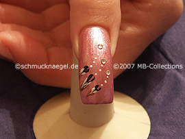 Clear nail lacquer