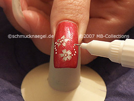 nail art pen in the colour white