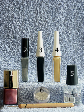 Products for the full cover nail design in old-pink - Nail art bouillons, Nail polish, Nail art liner, Spot-Swirl, Clear nail polish