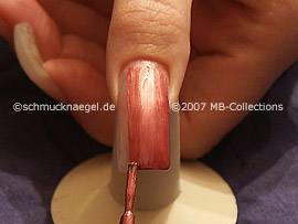 nail lacquer in the colour old-pink