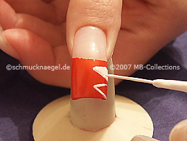 nail art pen in the colour white