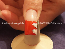 nail art liner in the colour silver-glitter