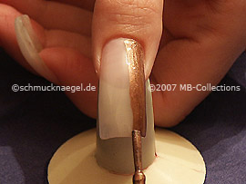 nail lacquer in the colour brown