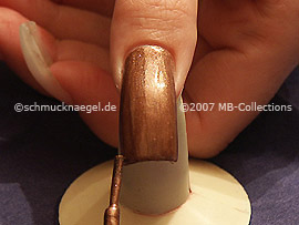 nail lacquer in the colour brown