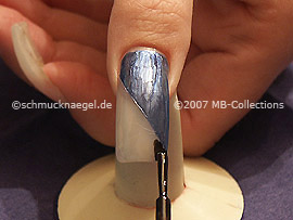 nail lacquer in the colour black