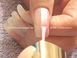 Nail polish in the colour pink