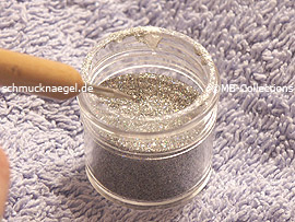 Spot-Swirl or a toothpick and glitter-powder in silver
