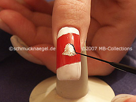 Nail art liner in the colour black