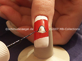Nail art liner in the colour black